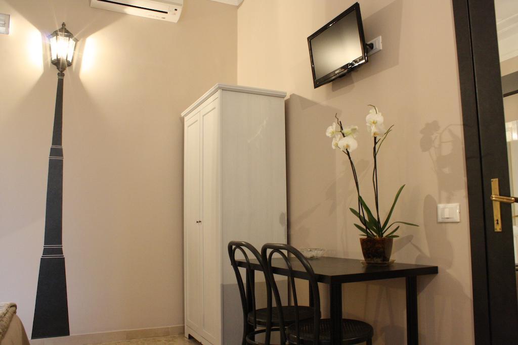 Le Sorelle Lumiere Bed & Breakfast Rome Bilik gambar